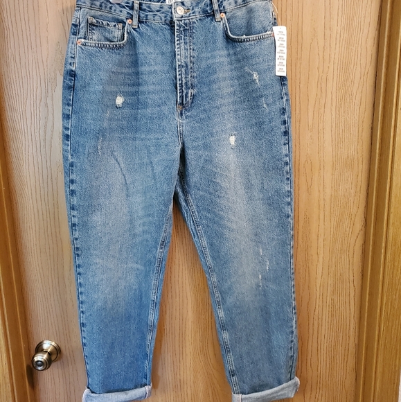 NWT BDG Urban Outfitters Mom High Rise Jeans, size 32 - Picture 2 of 16